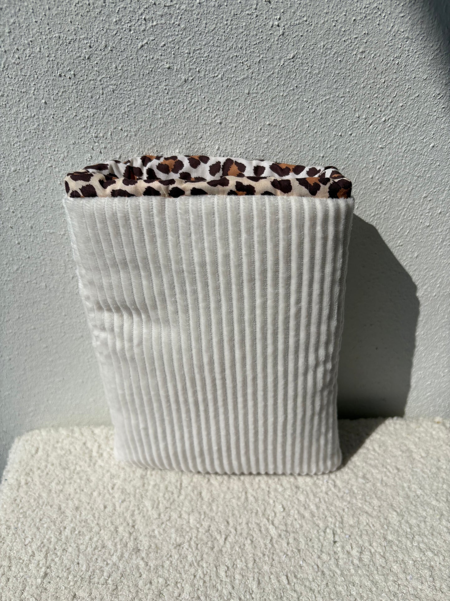 Housse livre léopard